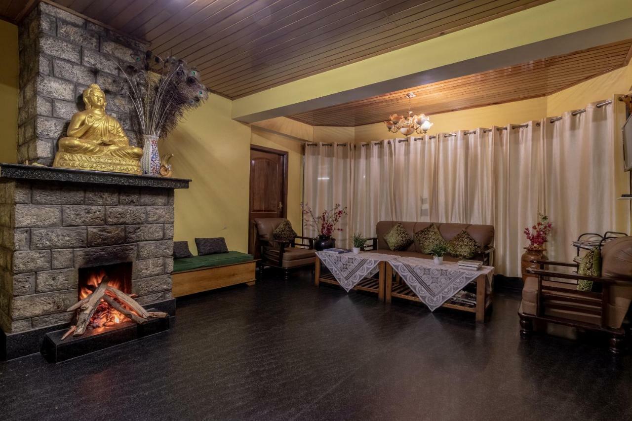 Maplewood Hotel & Spa Гангток Экстерьер фото